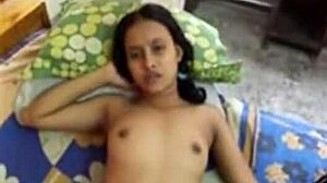 Bangladeshi girlfriend Mahata gets well-endowed by her boyfriend in 18 minutes