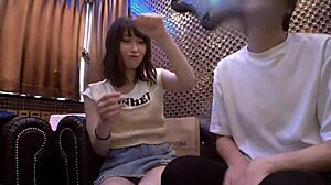 Szczupła i piękna Japończyczka Mizuki w pełnym filmie online