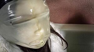 Mumifikacja i bondage w fetyszowym filmie skórzanym